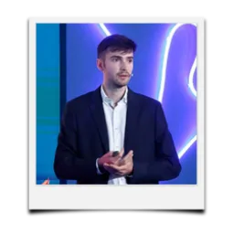 Arnau Subías